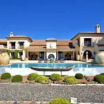 Villa Los Monteros Playa